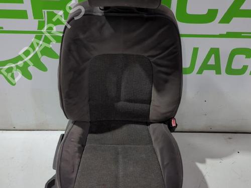 Used Right front seat Right front seat PEUGEOT 407 (6D_) 1.6 HDi 110 (6D9HZC, 6D9HYC) (109 hp) 36000925 36000925