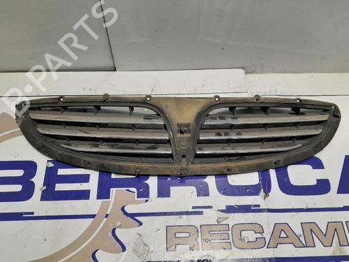 Used Grille Grille SSANGYONG KYRON 2.0 Xdi (141 hp) 31539940 31539940