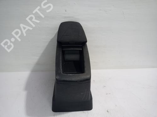 Used Armrest / Center console Armrest / Center console 38862874 38862874