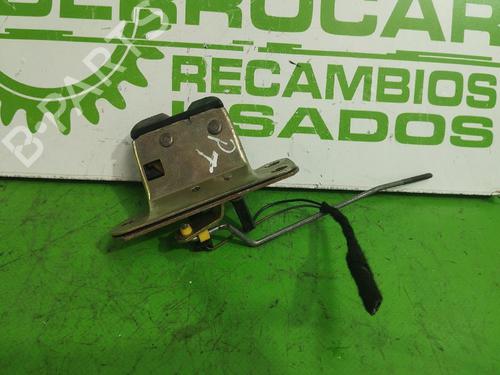Used Tailgate lock VOLVO S40 I (644) 1.6 (109 hp) 31545838