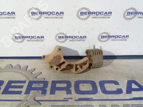 Used Support MERCEDES-BENZ A-CLASS (W168) A 140 (168.031, 168.131) (82 hp) 31569543