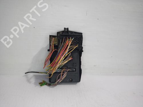 Fuse box RENAULT MEGANE I (BA0/1_) 1.6 e (BA0F, BA0S) | BP31556879E1