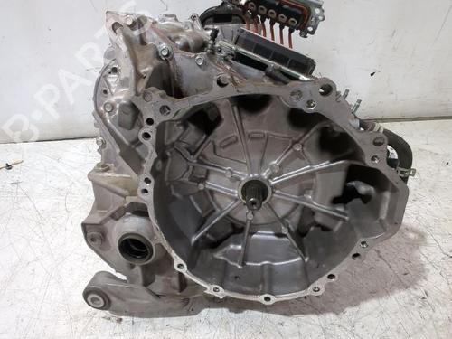 Used Gearbox Gearbox TOYOTA COROLLA Saloon (_E21_) 1.8 VVTi Hybrid (ZWE211) (122 hp) 33747299 33747299