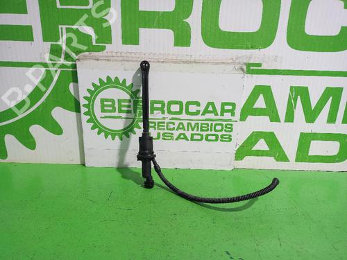 Used Clutch slave cylinder Clutch slave cylinder CITROËN C4 I (LC_) [2004-2014] 31676618 31676618