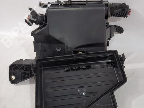 Fuse box OPEL CORSA C (X01) 1.3 CDTI (F08, F68) | BP38865687E1 - Image 4
