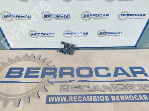 Used Hood lock AUDI A6 C5 (4B2, 4B4) 2.5 TDI (180 hp) 31569323