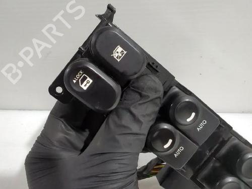 Left front window switch HYUNDAI i30 (FD) 1.6 CRDi | BP31566965I27 