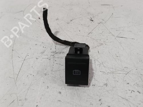 switch-vw-polo-iv-saloon-9n2-9n4-2002-2003-2004-2005-2006-2007-2008-2009-2010-32464179 main image