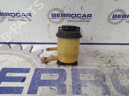 Used Power steering reservoir Power steering reservoir HYUNDAI GETZ (TB) 1.1 (63 hp) 31570461 31570461