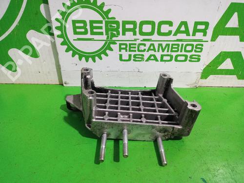 Used Engine mount Engine mount FIAT 500 C (312_) 1.3 D Multijet (312CXE1A, 312AXE1A) (95 hp) 31551785 31551785