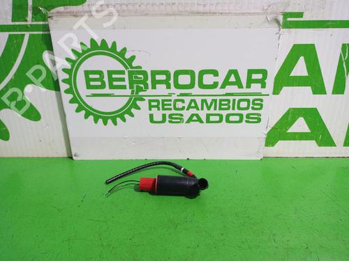 Used Washer pump LAND ROVER FREELANDER I Soft Top (L314) 2.0 TD4 4x4 (112 hp) 31552658