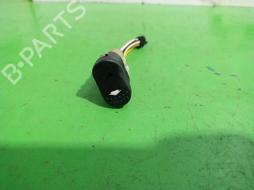 Used Right front window switch Right front window switch FORD FOCUS I (DAW, DBW) 1.8 TDCi (100 hp) 31552078 31552078