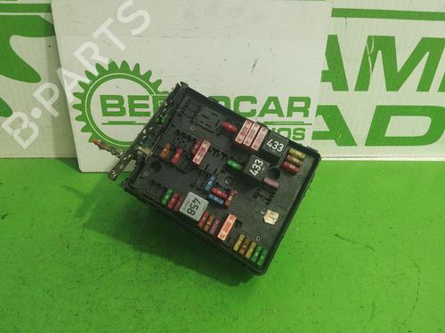 Used Fuse box Fuse box VW GOLF V (1K1) 1.9 TDI (105 hp) 31546413 31546413