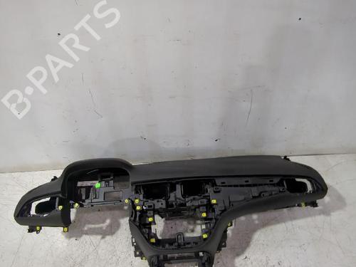 Used Dashboard Dashboard OPEL CORSA E (X15) 1.4 (08, 68) (75 hp) 33746980 33746980