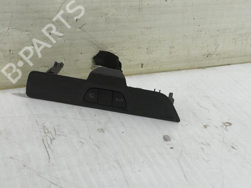 Used Switch Switch PEUGEOT 508 I (8D_) 2.0 HDi (163 hp) 31560923 31560923