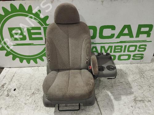 Used Right front seat Right front seat KIA CARNIVAL I (UP, FL) [1998-2001] 31674986 31674986
