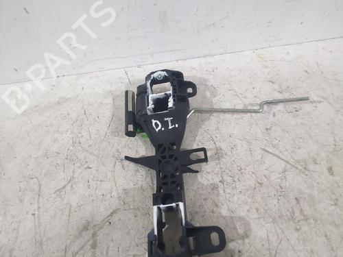 front-left-exterior-door-handle-toyota-corolla-hatchback-_e21_-_ea1_-_eh1_-2018-31567224 main image