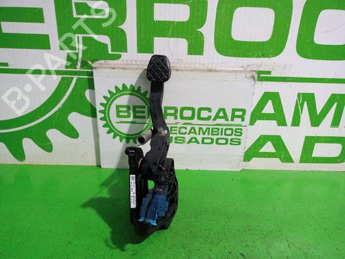 Used Clutch pedal Clutch pedal SEAT IBIZA IV (6J5, 6P1) 1.2 (60 hp) 31553554 31553554