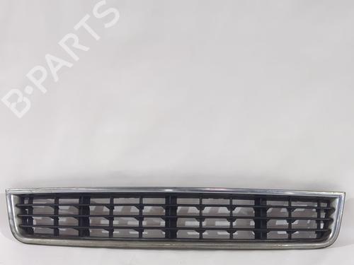 Used Grille Grille 39146131 39146131