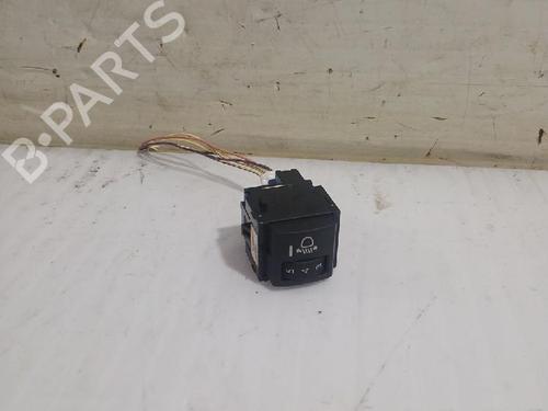 Used Headlight switch TOYOTA COROLLA Estate (_E21_) 1.8 Hybrid (ZWE211W) (122 hp) 31562824