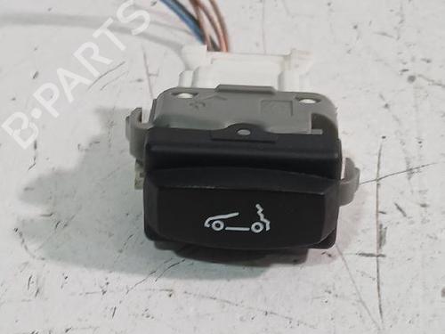 Interruttore Interruttore RENAULT MEGANE II Coupé-Cabriolet (EM0/1_) 1.5 dCi (EM1E) (106 hp) 33746573 33746573