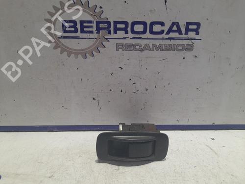 Comutador vidro trás esquerdo TOYOTA COROLLA Verso (ZER_, ZZE12_, R1_) 2.2 D-4D (AUR10_, AUR10R) (177 hp) 31678703