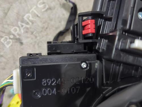 Switch TOYOTA COROLLA Hatchback (_E21_, _EA1_, _EH1_) 1.8 VVTi Hybrid (ZWE219) | BP32462010I30