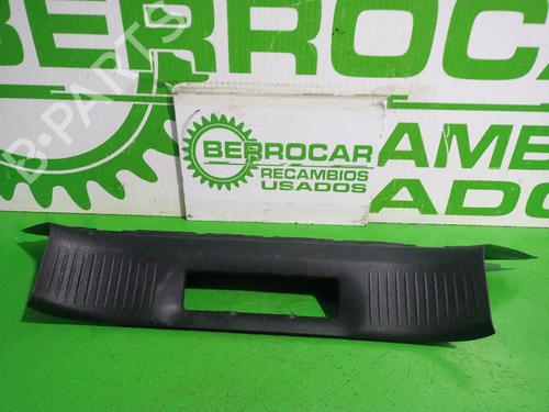 Used Boot lining Boot lining RENAULT MEGANE II Coupé-Cabriolet (EM0/1_) 1.6 (113 hp) 31552411 31552411