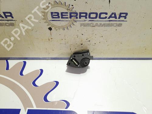 Steering wheel controls MERCEDES-BENZ C-CLASS (W203) C 220 CDI (203.006, 203.008) | BP31539540E15