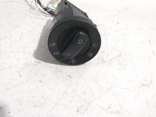 Headlight switch VW GOLF V (1K1) 2.0 FSI | BP32463370I24