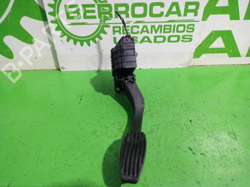Pedal FIAT 500 C (312_) 1.3 D Multijet (312CXE1A, 312AXE1A) (95 hp) 31551804
