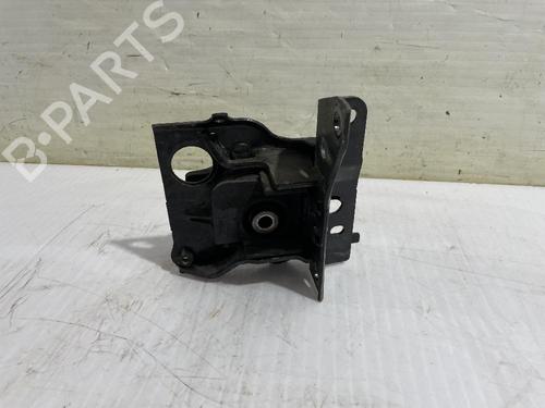 Used Engine mount Engine mount TOYOTA PRIUS Liftback (_W2_) 1.5 Hybrid (NHW20_, NHW20R) (112 hp) 31562087 31562087