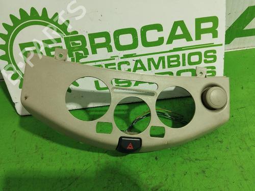 Used Warning switch NISSAN MICRA III (K12) 1.2 LPG (80 hp) 31545958