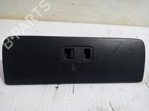 Used Glove box KIA CARNIVAL II (GQ) 2.9 CRDi (144 hp) 31561205