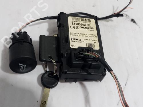 Used Ignition barrel RENAULT SCÉNIC II (JM0/1_) [2003-2010]  31677459