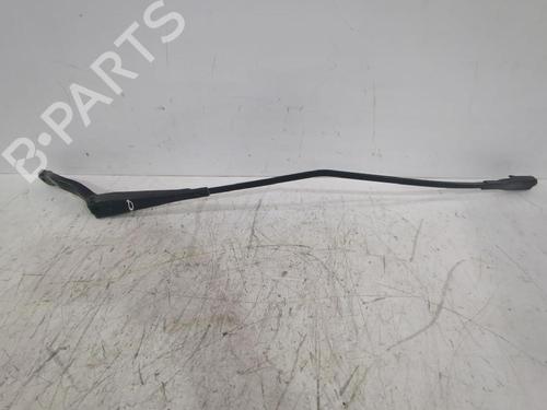 front-windshield-wiper-arm-opel-corsa-d-s07-2006-2007-2008-2009-2010-2011-2012-2013-2014-2015-31565787 main image