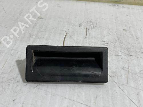 Used Tailgate handle Tailgate handle SKODA YETI (5L) 1.2 TSI (105 hp) 31560831 31560831