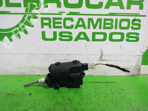 Used Fuel door actuator OPEL ZAFIRA / ZAFIRA FAMILY B (A05) 1.9 CDTI (M75) (120 hp) 31549929