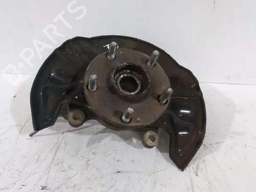 Used Left front steering knuckle TOYOTA COROLLA Verso (ZER_, ZZE12_, R1_) 2.2 D-4D (AUR10_, AUR10R) (177 hp) 31563747