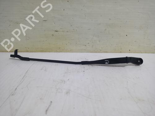 Used Front windshield wiper arm VW PASSAT B5.5 (3B3) 1.9 TDI (130 hp) 31562223