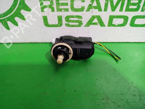 Used Headlight adjuster motor NISSAN QASHQAI II (J11, J11_) 1.3 DIG-T (140 hp) 31548592