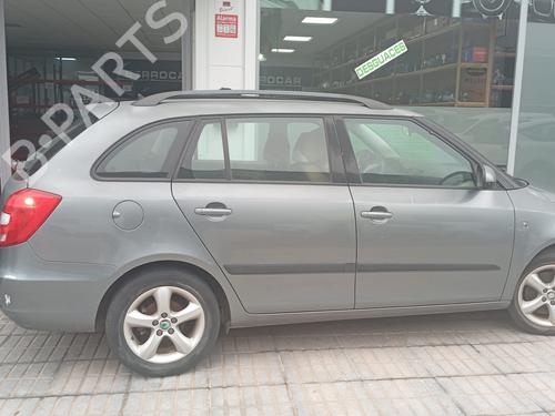 Left front window switch SKODA FABIA II Combi (545) 1.2 TSI | BP32489496I27 - Image 18