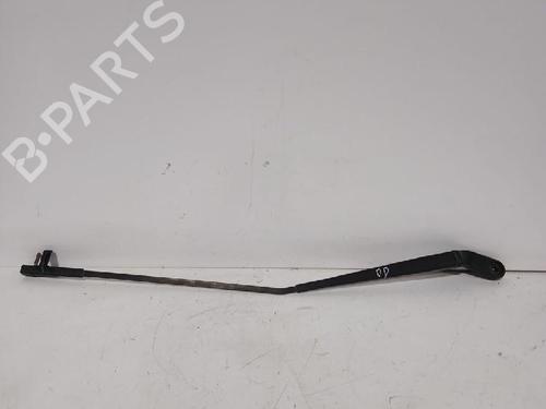 Used Front windshield wiper arm Front windshield wiper arm 31568672 31568672