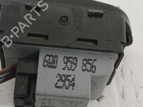 Right front window switch VW POLO IV (9N_, 9A_) 1.9 SDI | BP31568679I26