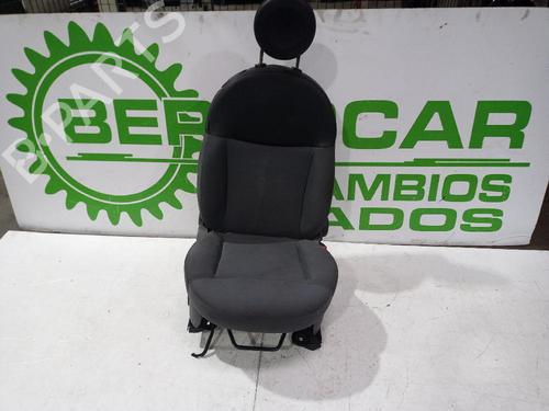 Used Right front seat FIAT 500 C (312_) 1.3 D Multijet (312CXE1A, 312AXE1A) (95 hp) 31551766