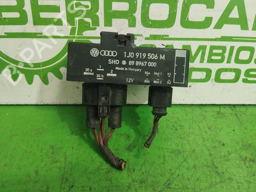 Used Electronic module Electronic module SEAT IBIZA III (6L1) 1.9 TDI (131 hp) 31546132 31546132