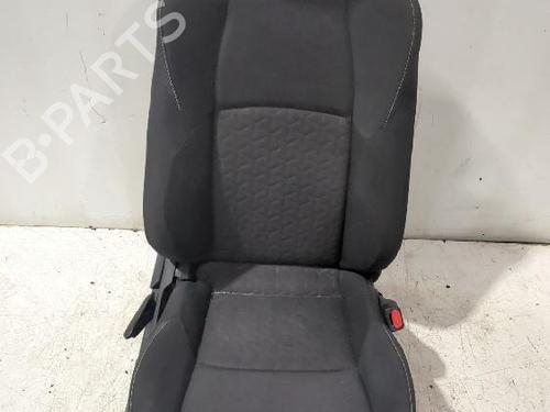 Used Right front seat TOYOTA COROLLA Hatchback (_E21_, _EA1_, _EH1_) 1.8 VVTi Hybrid (ZWE219) (140 hp) 31567719