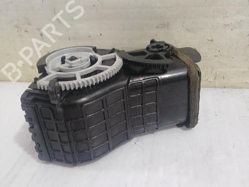 Air vent TOYOTA COROLLA Verso (ZER_, ZZE12_, R1_) 2.2 D-4D (AUR10_, AUR10R) | BP31563756I21 