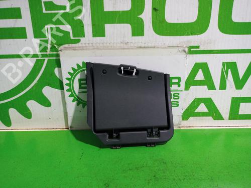 Used Glove box FIAT 500 C (312_) 1.3 D Multijet (312CXE1A, 312AXE1A) (95 hp) 31551733