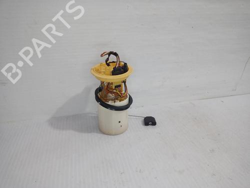 Used Fuel pump Fuel pump VW TOURAN (5T1) 1.6 TDI (110 hp) 31555753 31555753